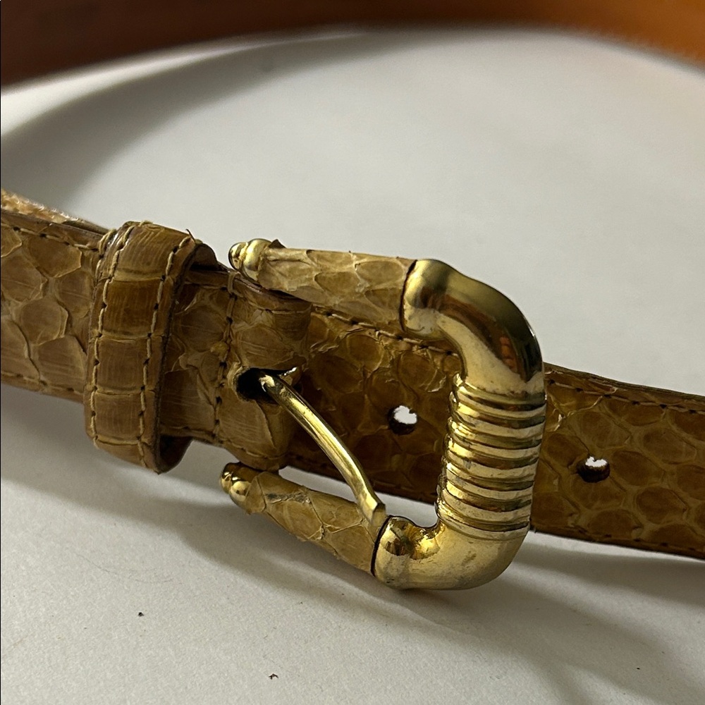 Saks Fifth Avenue Genuine Snakeskin Medium Gold Buckle Textured Tan Belt